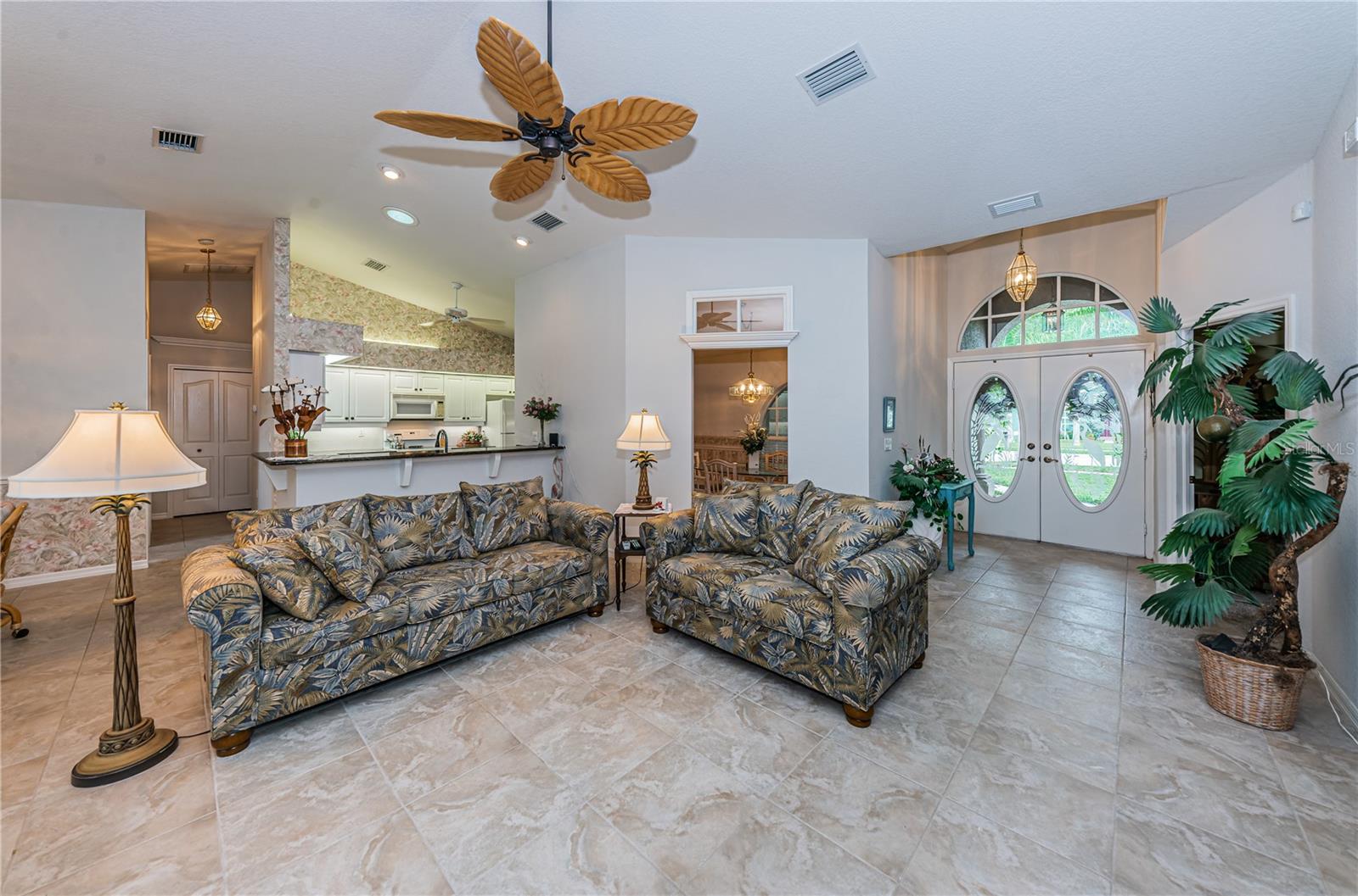 ELLINGTON ESTATES - Residential