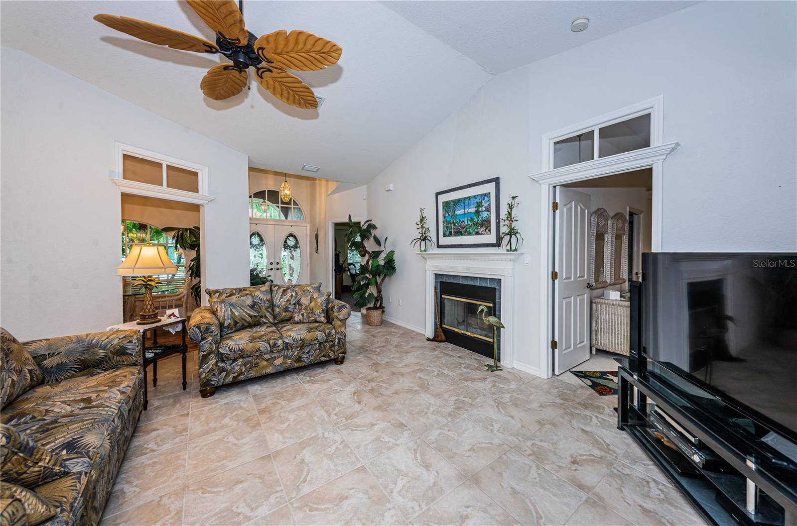 ELLINGTON ESTATES - Residential