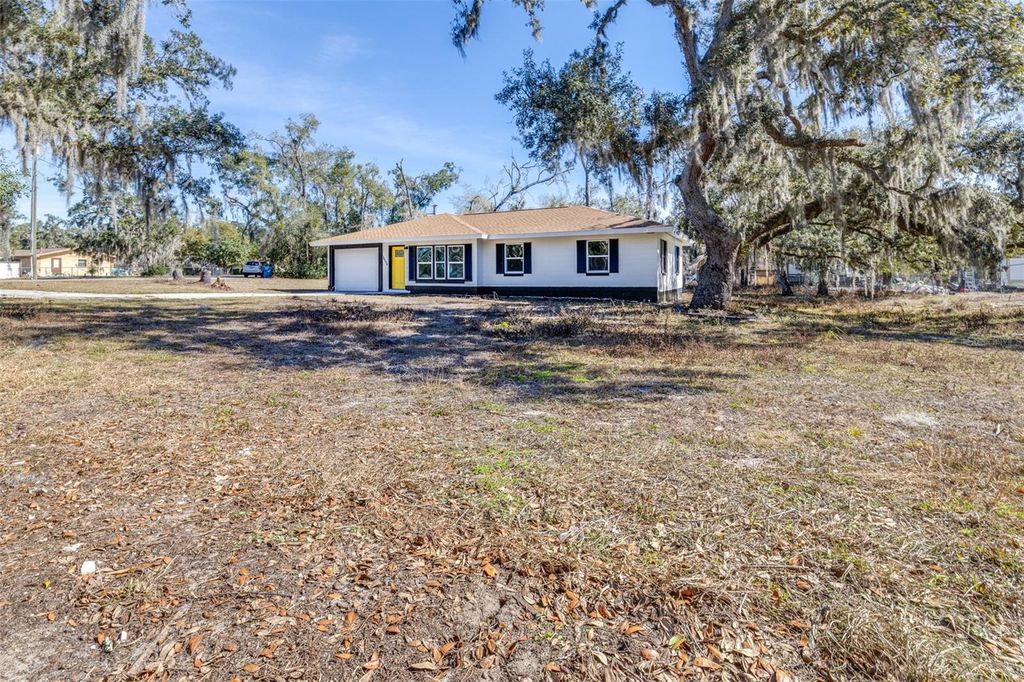 Photo of 34534 Orchid Parkway, Dade City, FL 33523 (MLS # TB8467858)