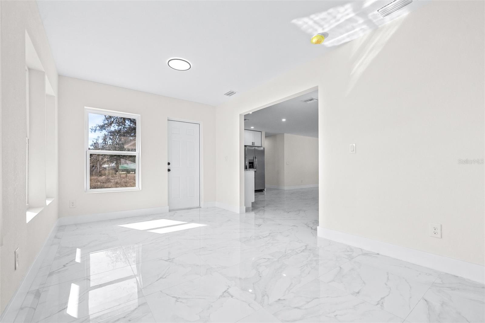 LAKEWOOD - Residential