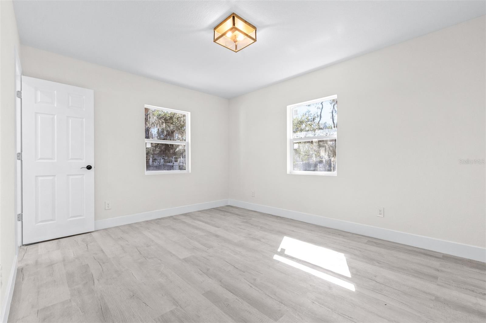 LAKEWOOD - Residential