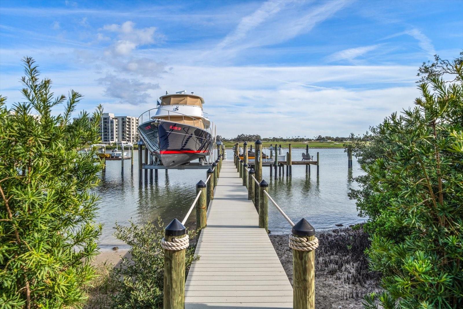 430 ST ANDREWS DRIVE