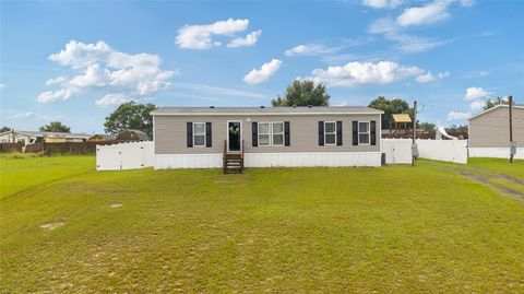 Photo of 4490 Lower Meadow Road, Mulberry, FL 33860 (MLS # TB8427618)