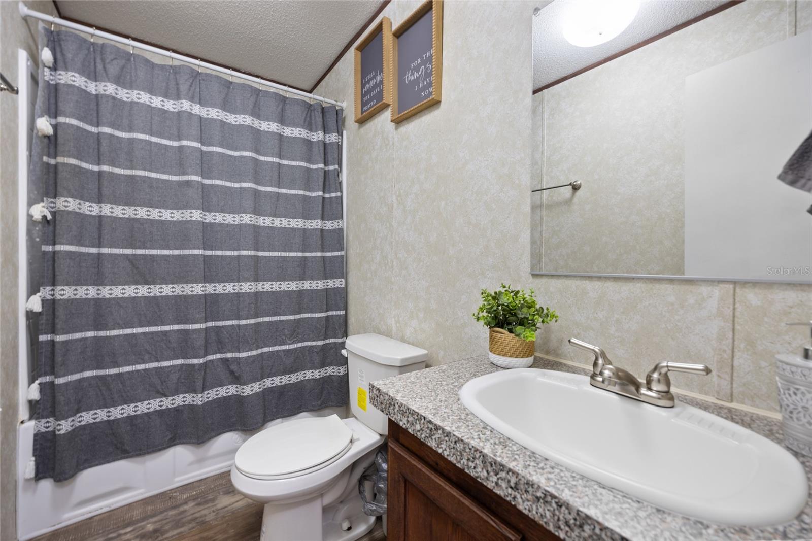 MEADOW RIDGE ESTATES - Residential