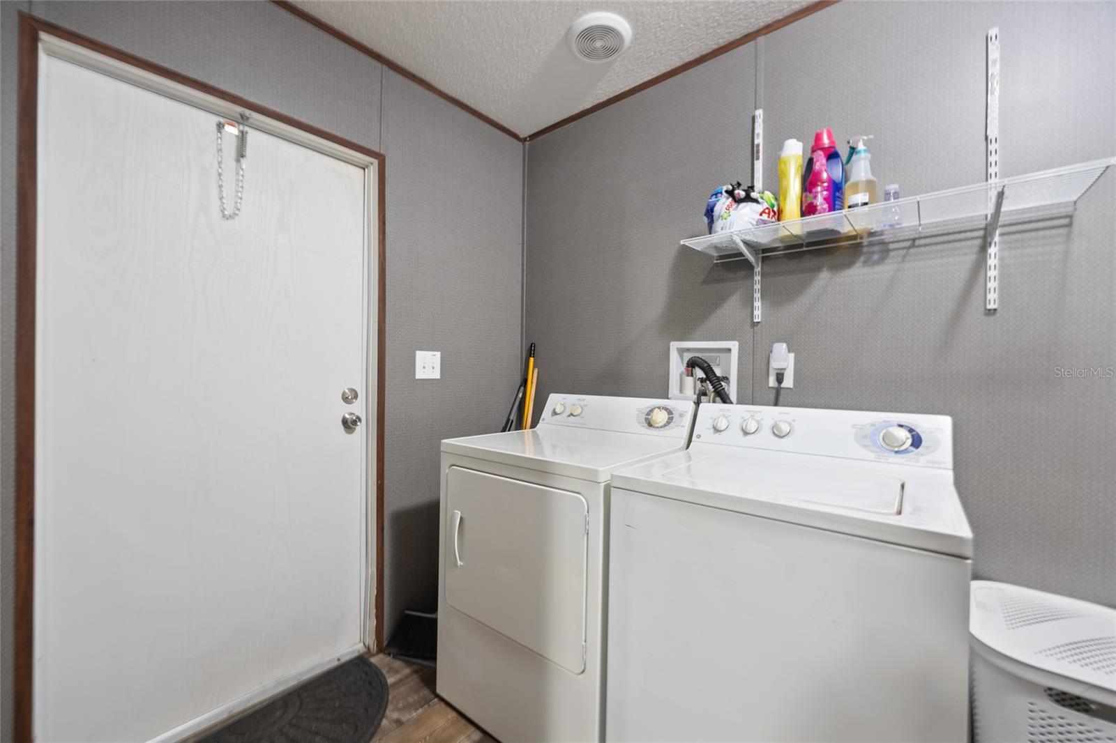 MEADOW RIDGE ESTATES - Residential