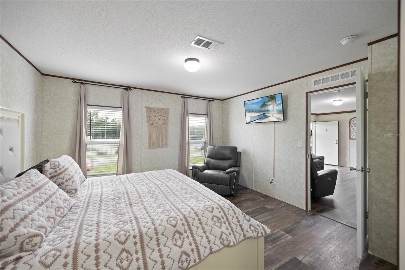 MEADOW RIDGE ESTATES - Residential