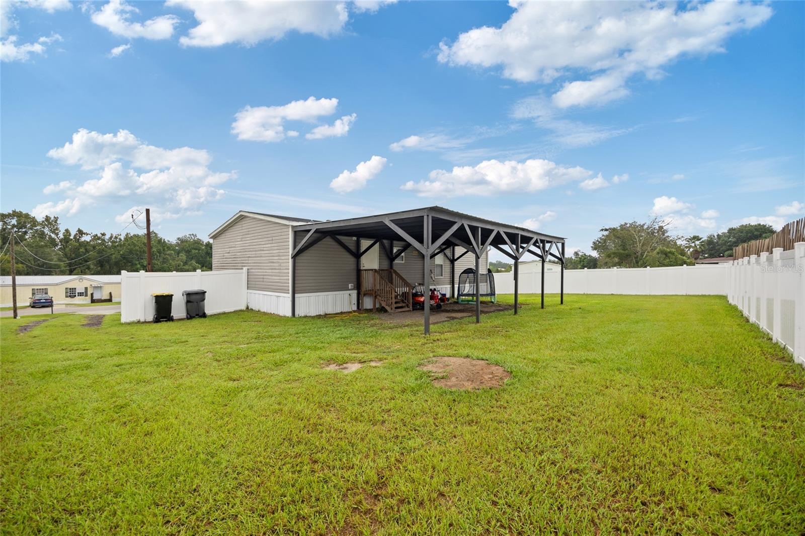 MEADOW RIDGE ESTATES - Residential