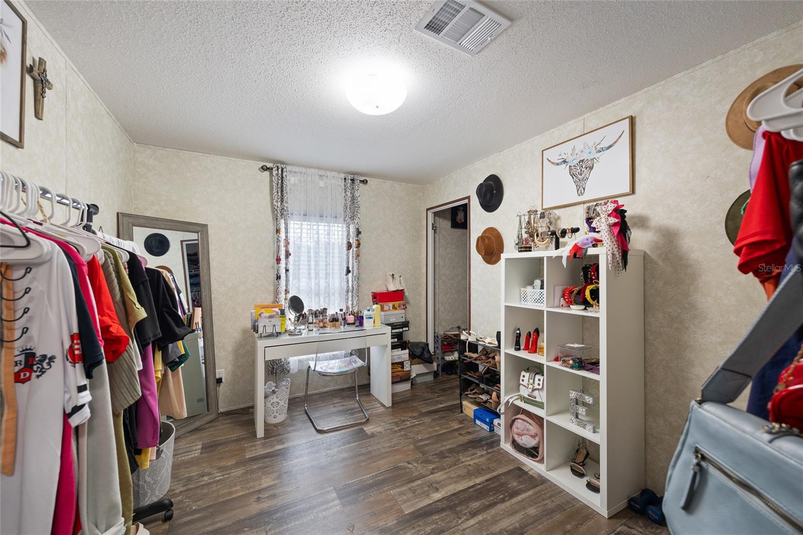 MEADOW RIDGE ESTATES - Residential