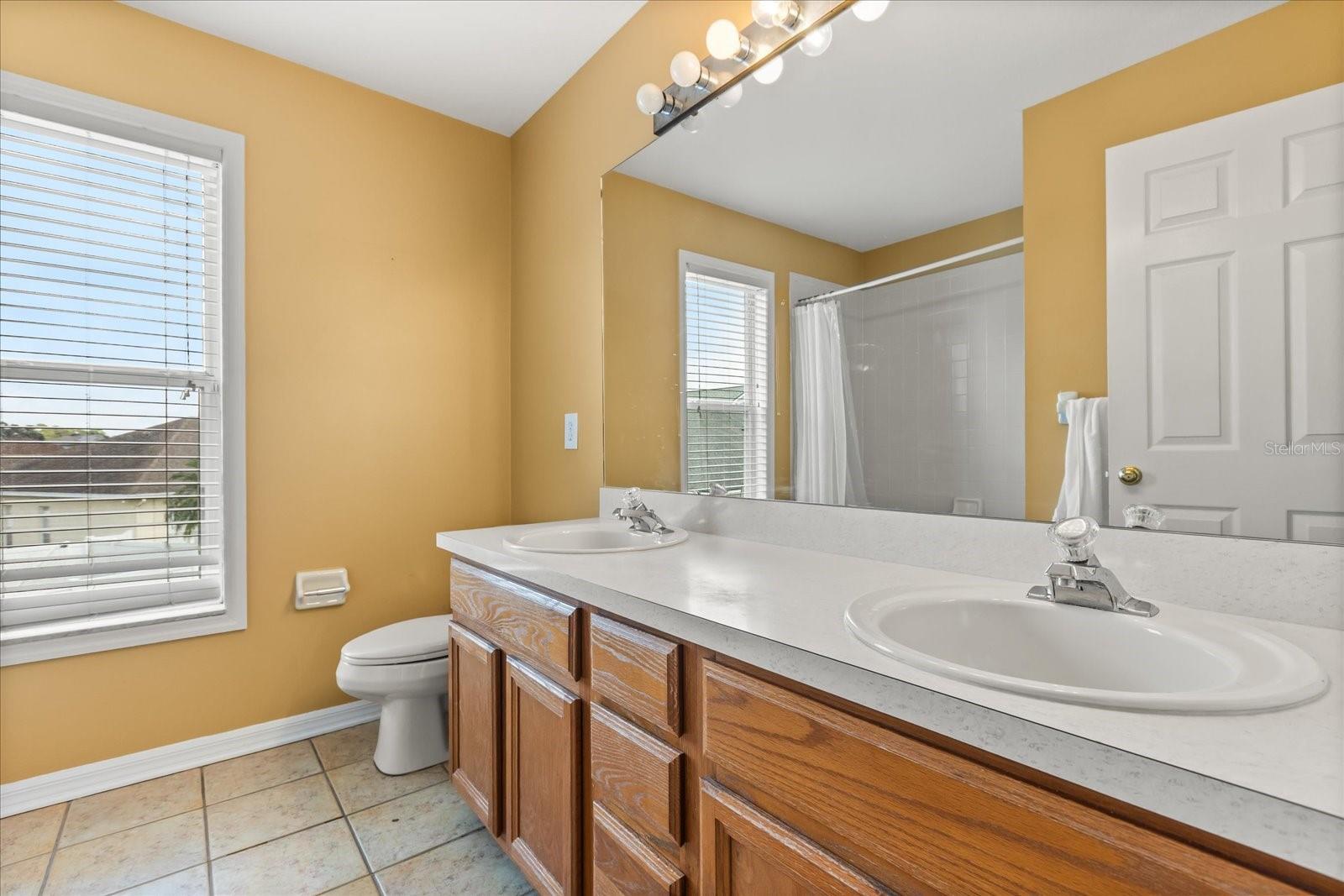 WATERFORD LAKES TR N31A - Residential Lease