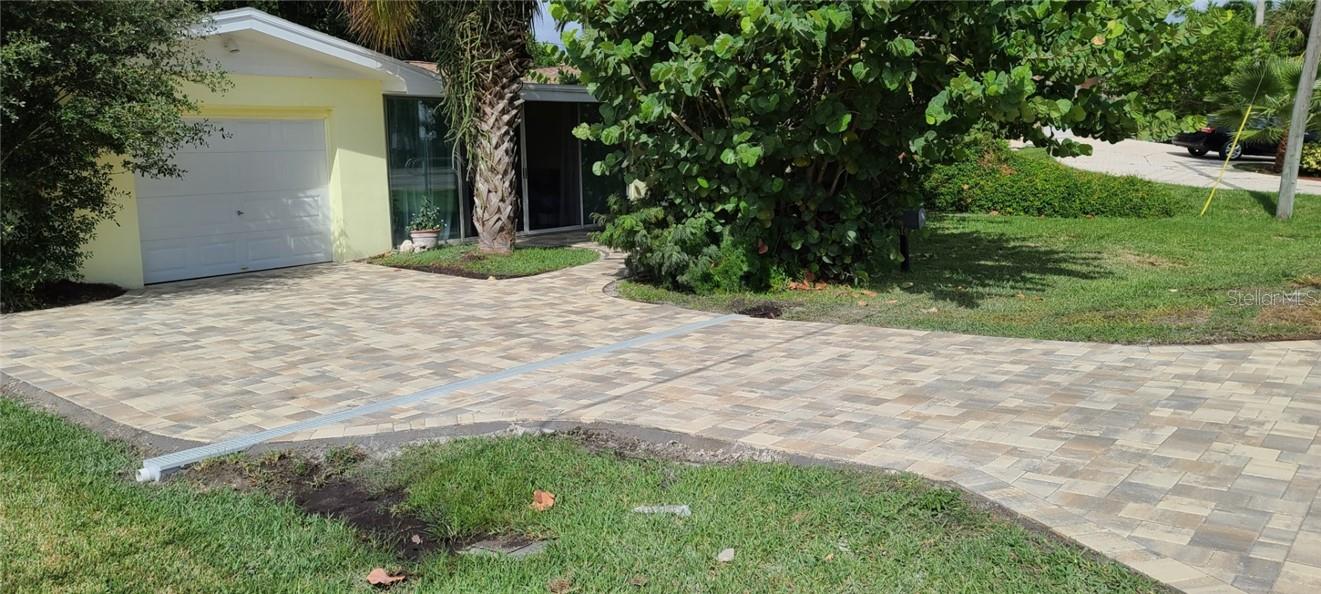105 CAUSEWAY BOULEVARD