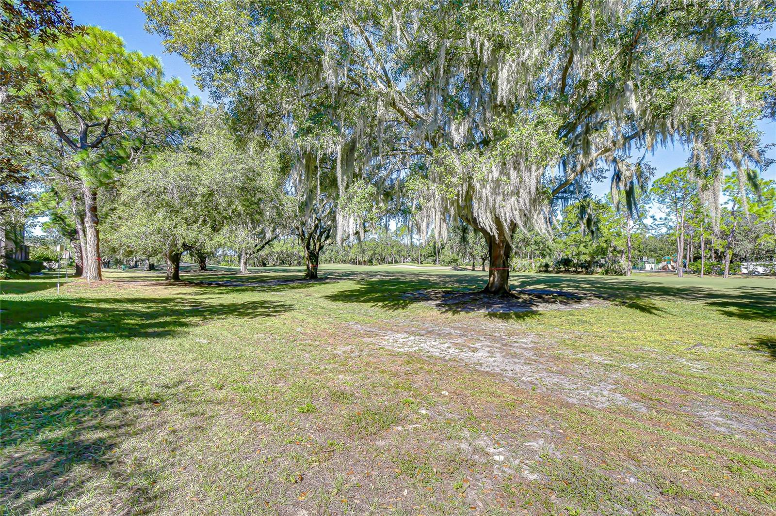 RIVER HILLS - Residential