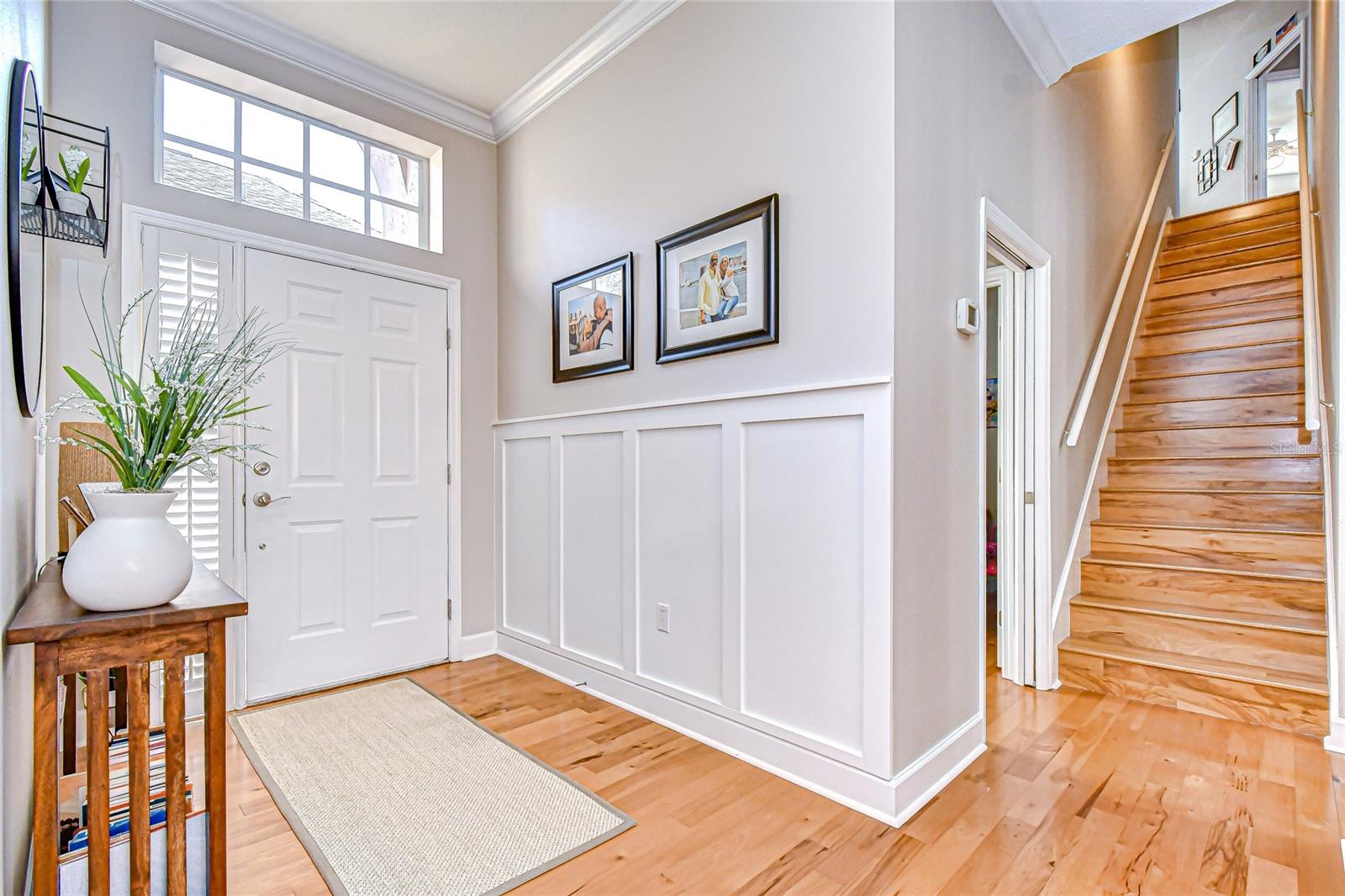 RIVER HILLS - Residential