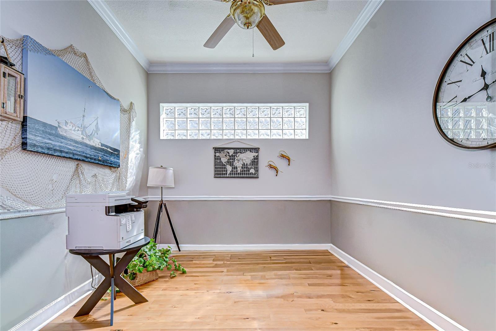 RIVER HILLS - Residential