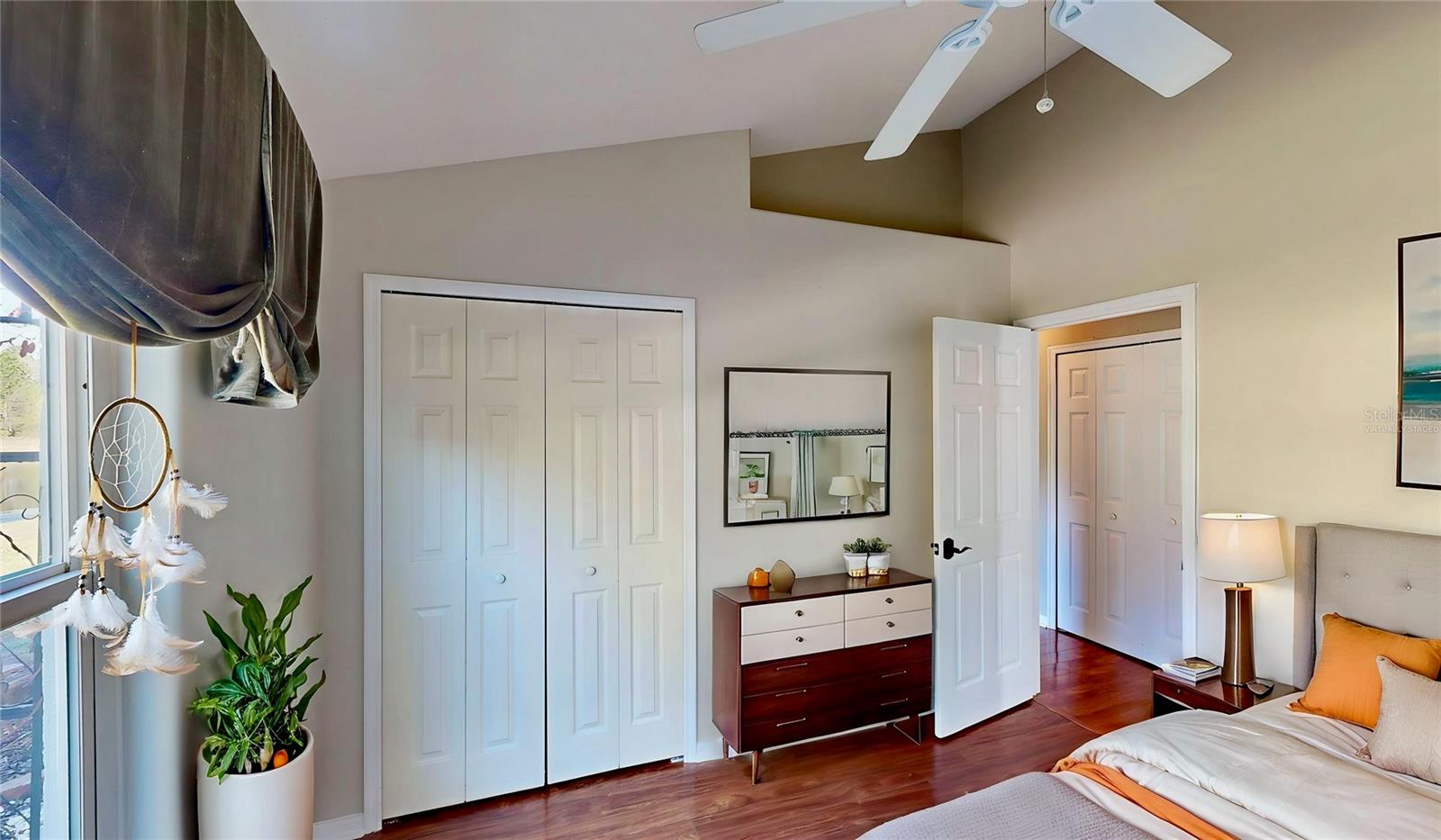 CRYSTAL CREEK - Residential