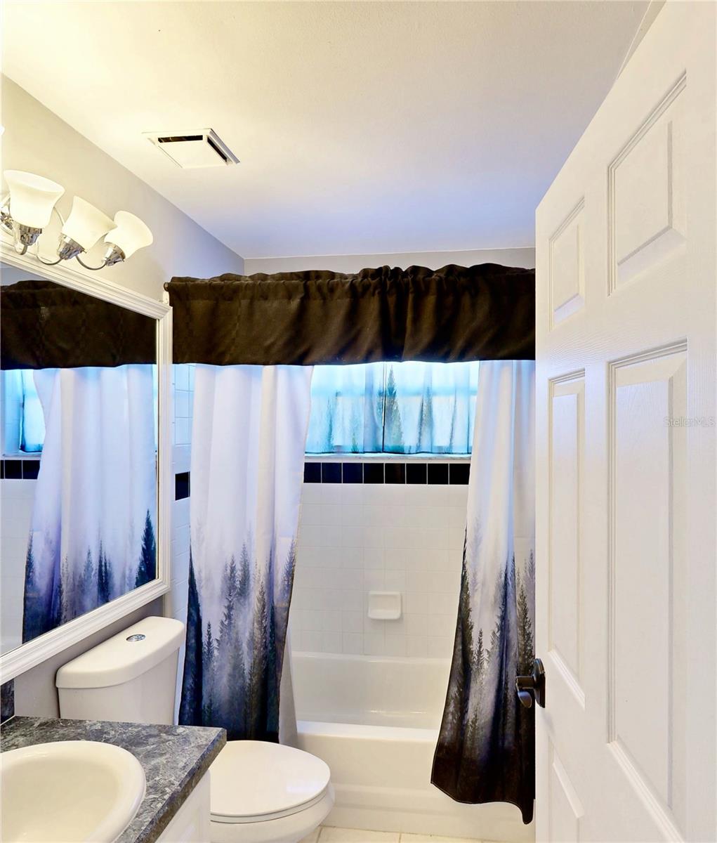 CRYSTAL CREEK - Residential