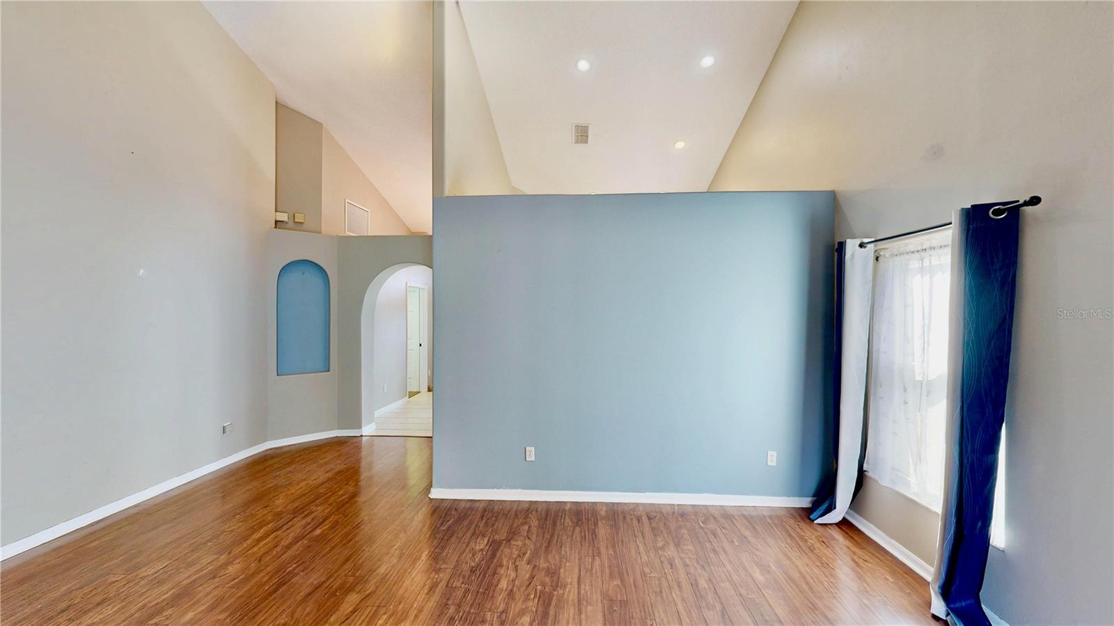 CRYSTAL CREEK - Residential