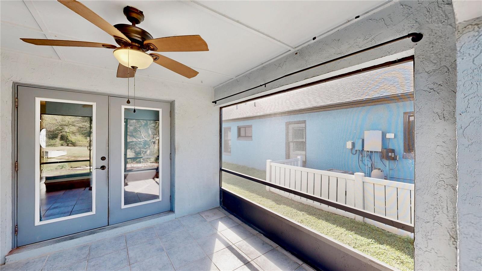 CRYSTAL CREEK - Residential