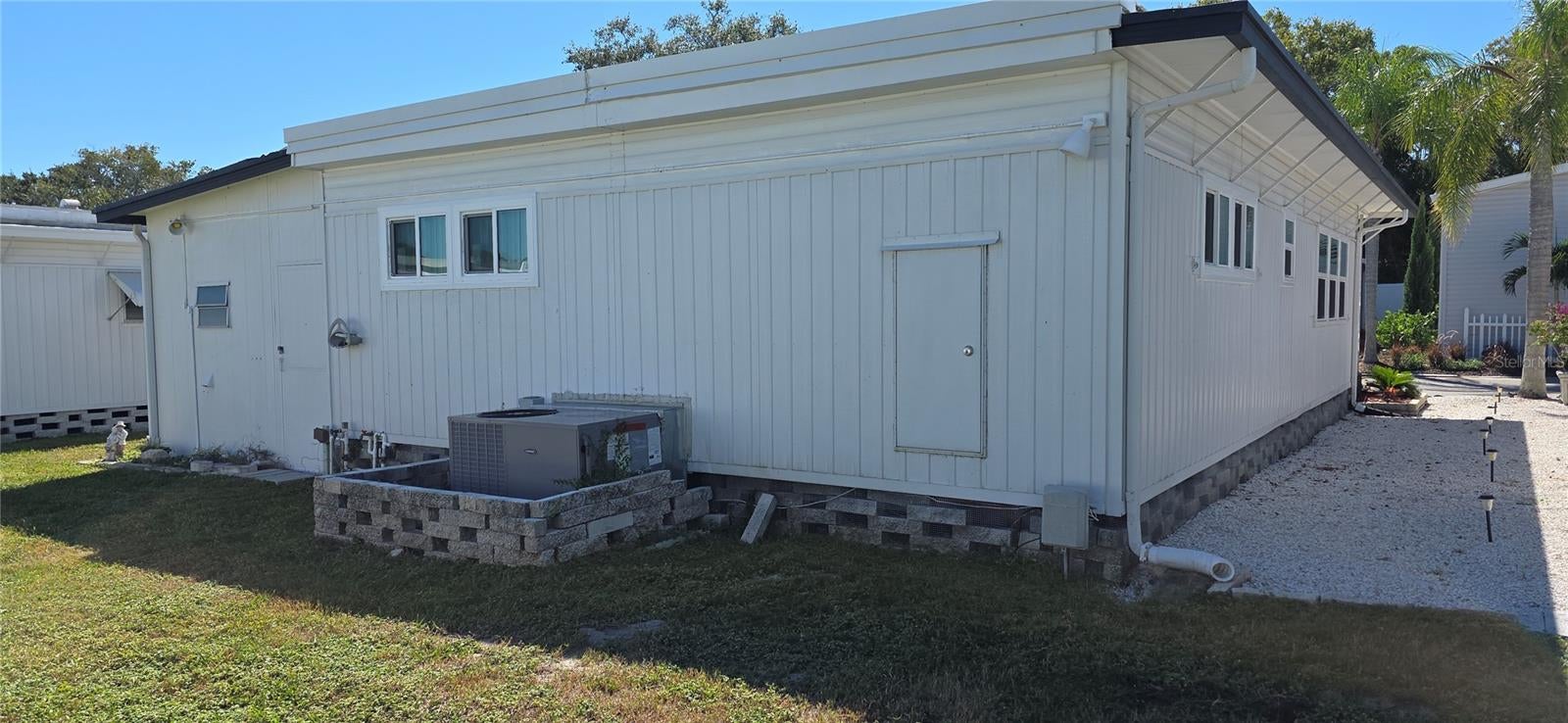 2331 BELLEAIR ROAD 806