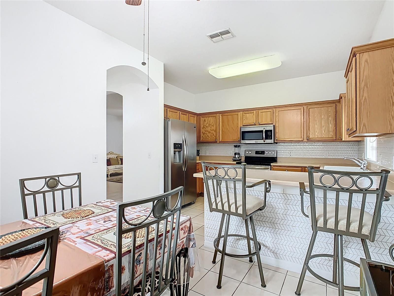 572 SIENNA DR