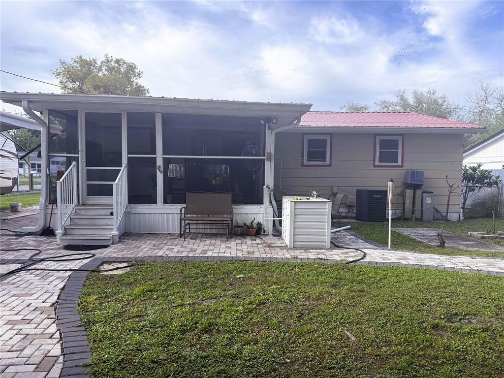 Photo of 750 Park Lane, Kissimmee, FL 34741 (MLS # S5146239)