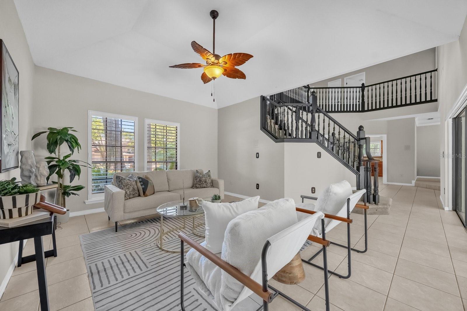 950 DEERWOOD LOOP