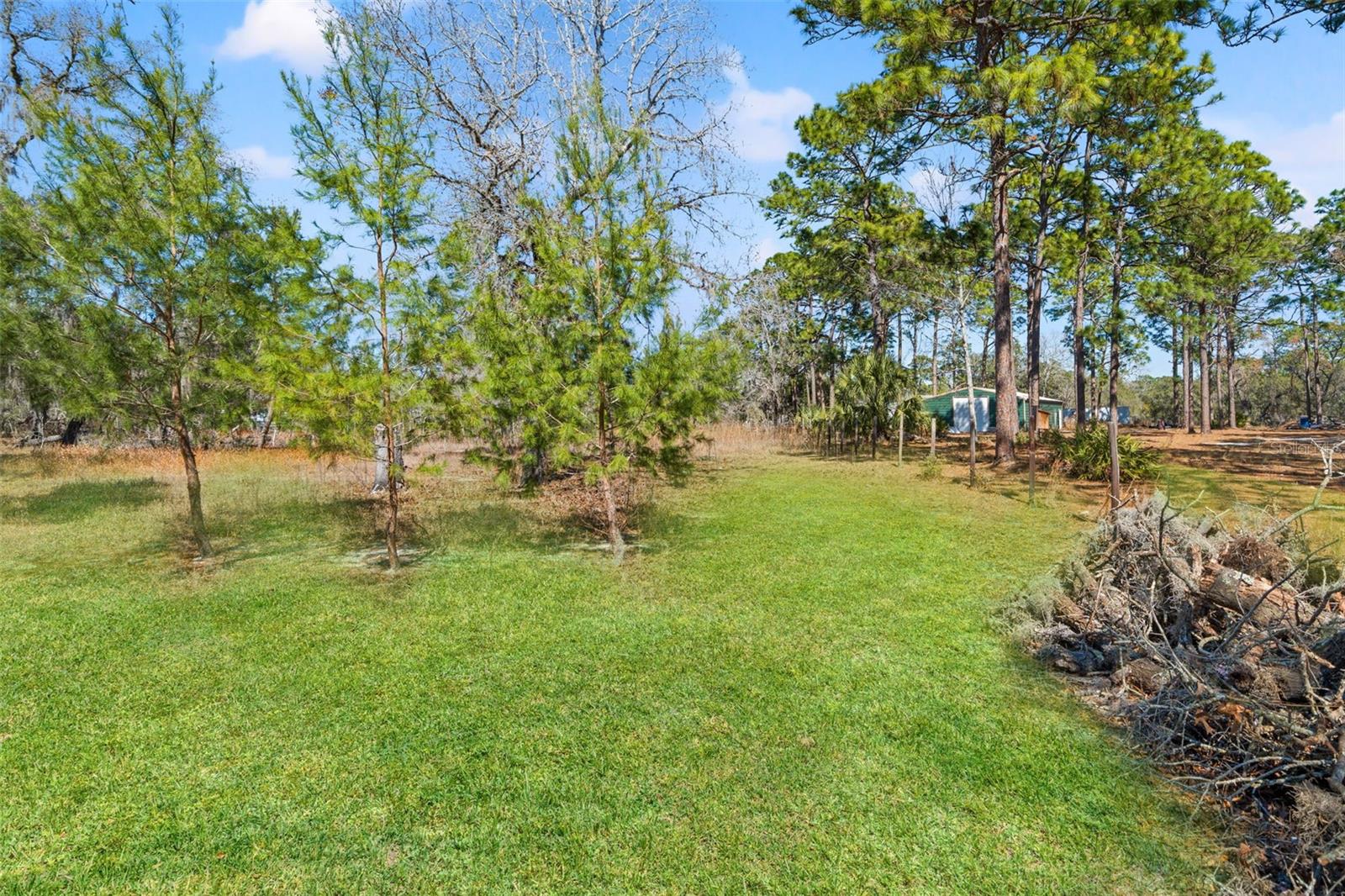 HUDSON GROVE ESTATES - Residential