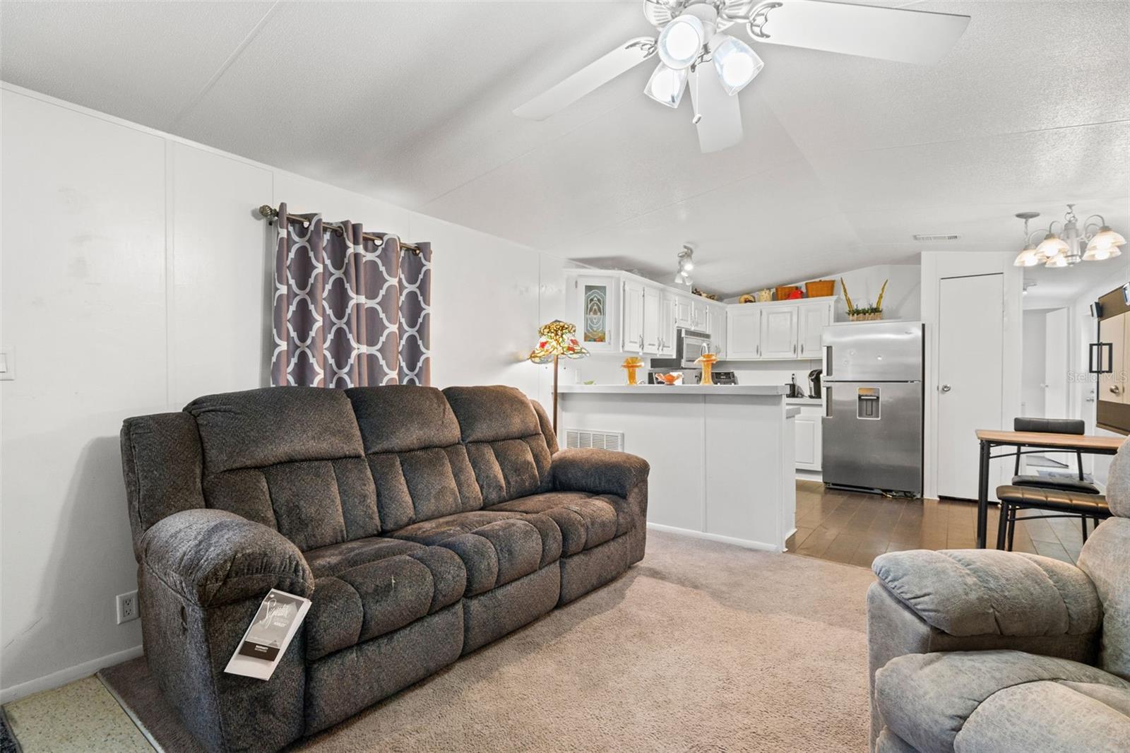 HUDSON GROVE ESTATES - Residential