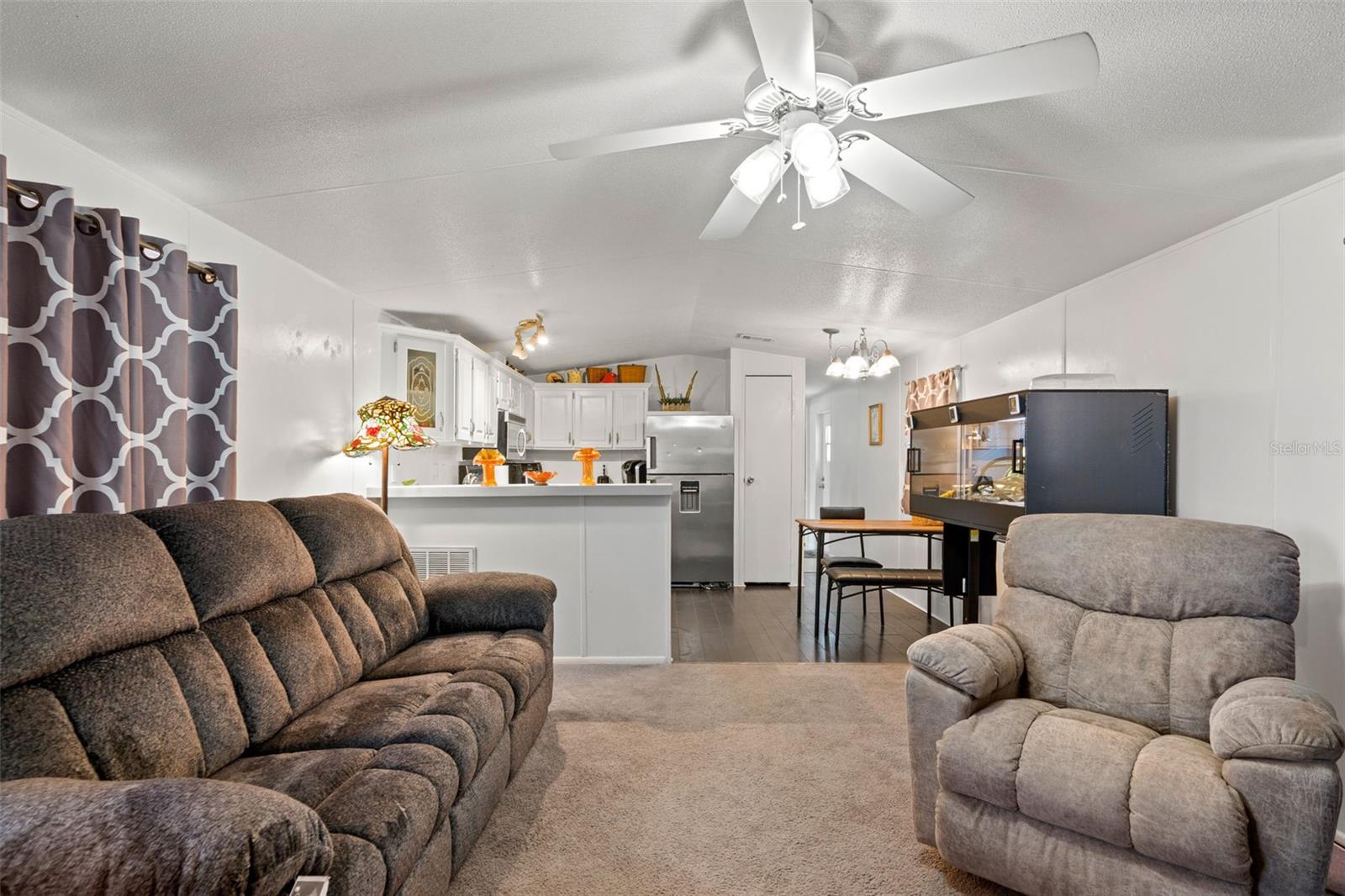 HUDSON GROVE ESTATES - Residential