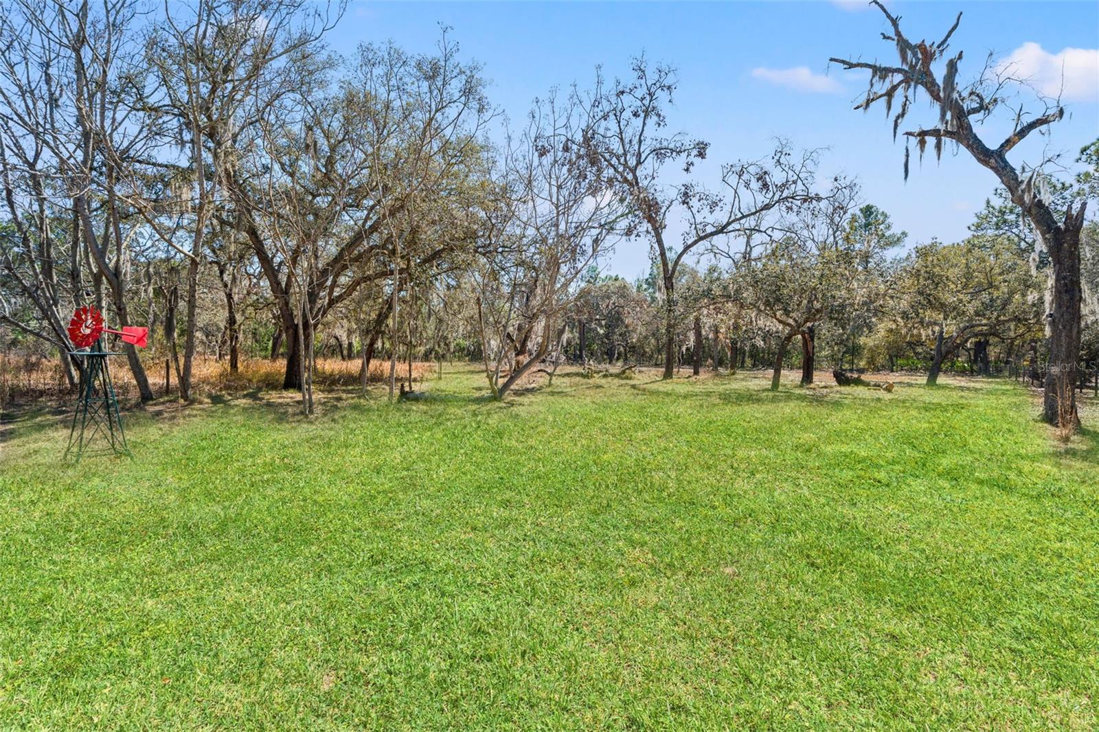 HUDSON GROVE ESTATES - Residential