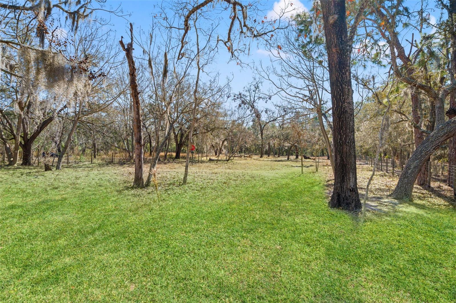 HUDSON GROVE ESTATES - Residential