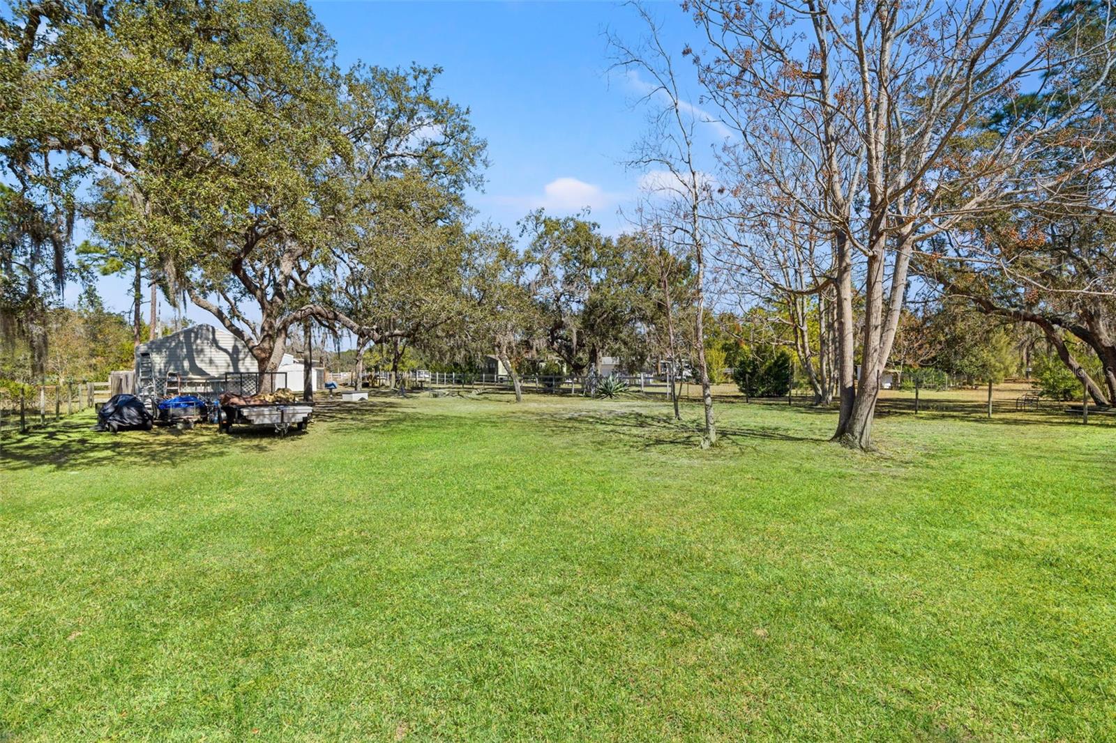 HUDSON GROVE ESTATES - Residential