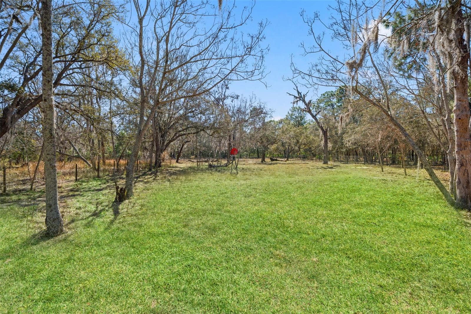 HUDSON GROVE ESTATES - Residential