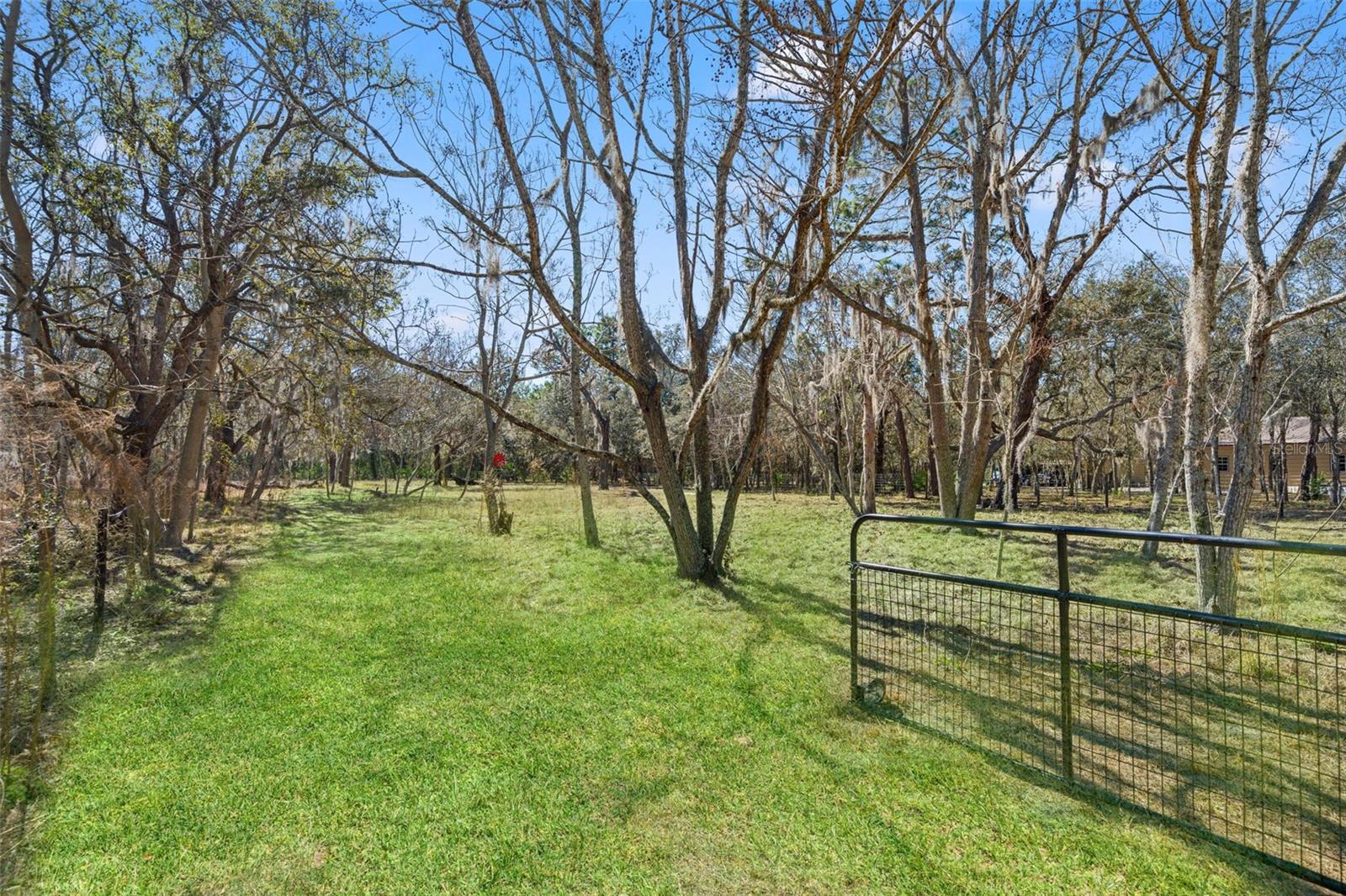 HUDSON GROVE ESTATES - Residential