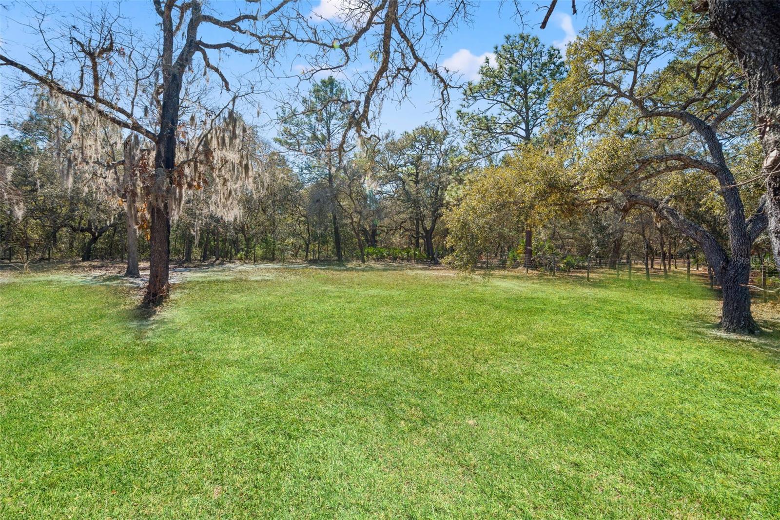 HUDSON GROVE ESTATES - Residential