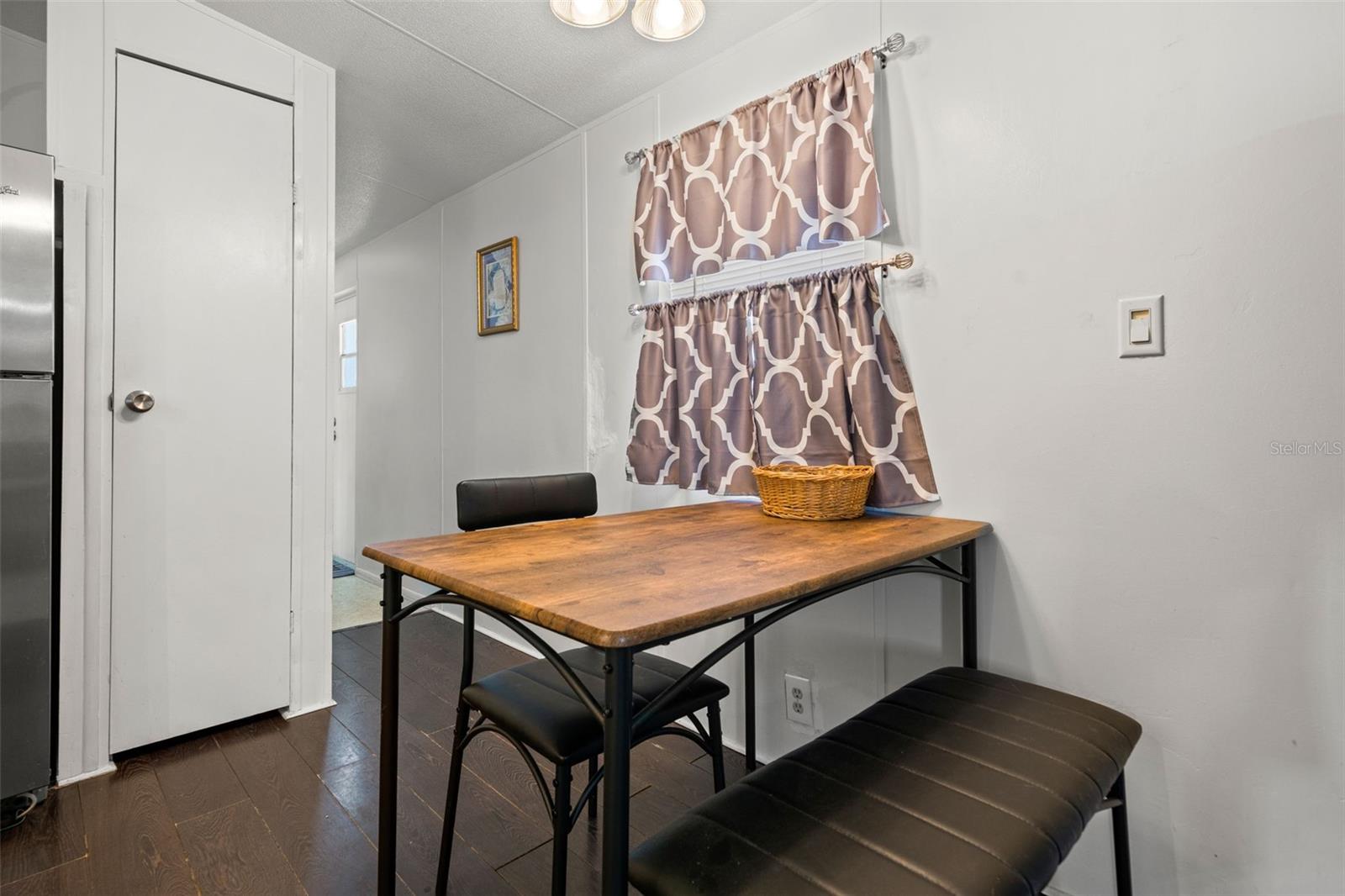 HUDSON GROVE ESTATES - Residential