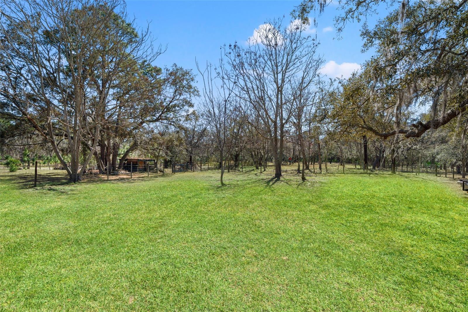 HUDSON GROVE ESTATES - Residential