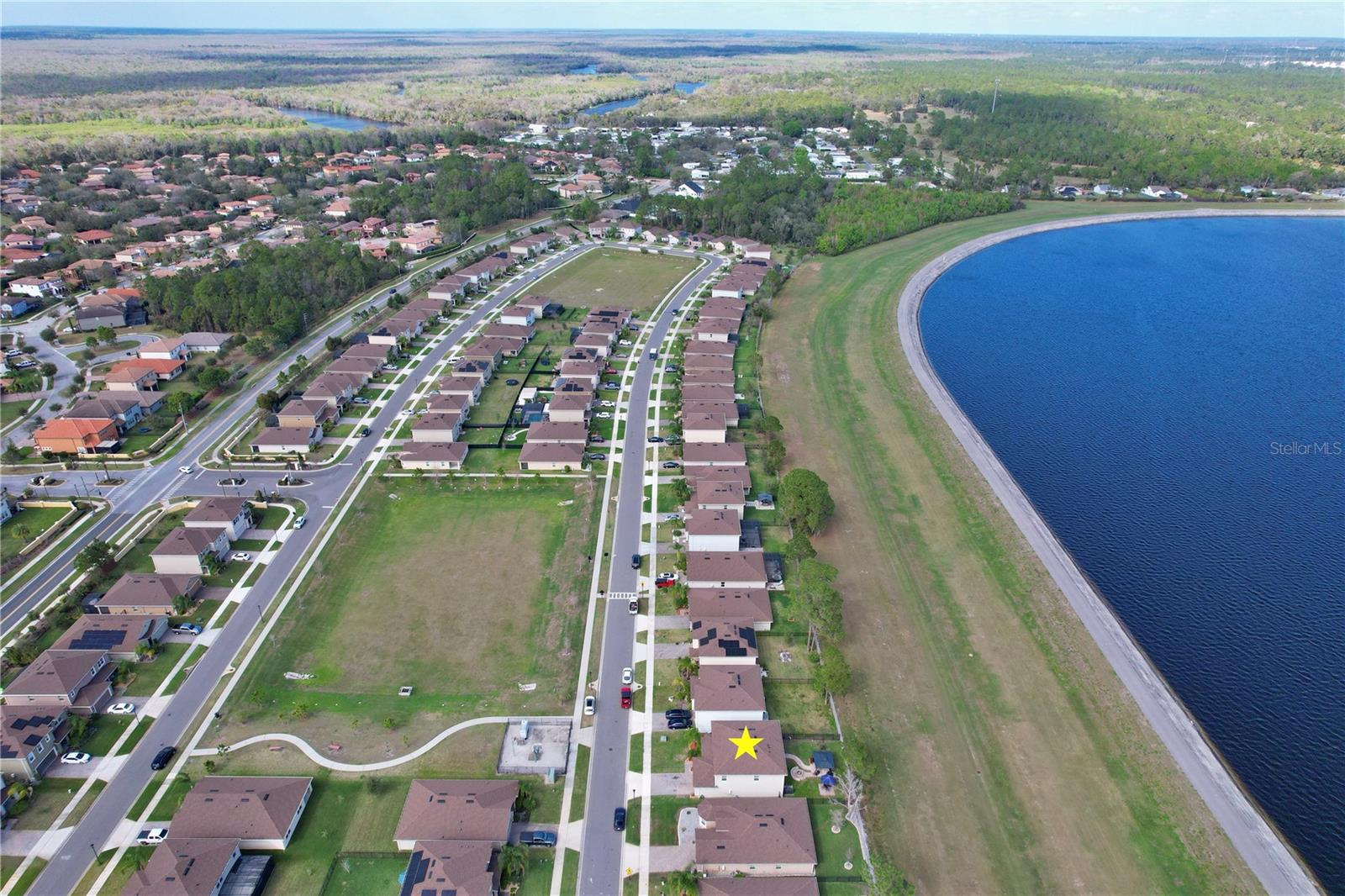 RIVIERA BELLA UN 8B - Residential