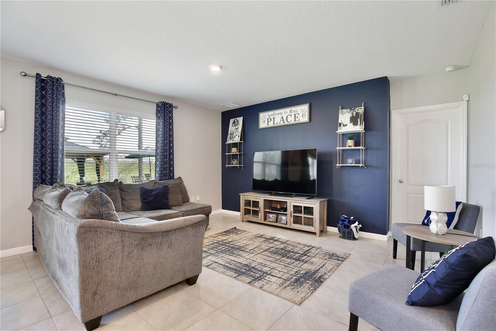 RIVIERA BELLA UN 8B - Residential