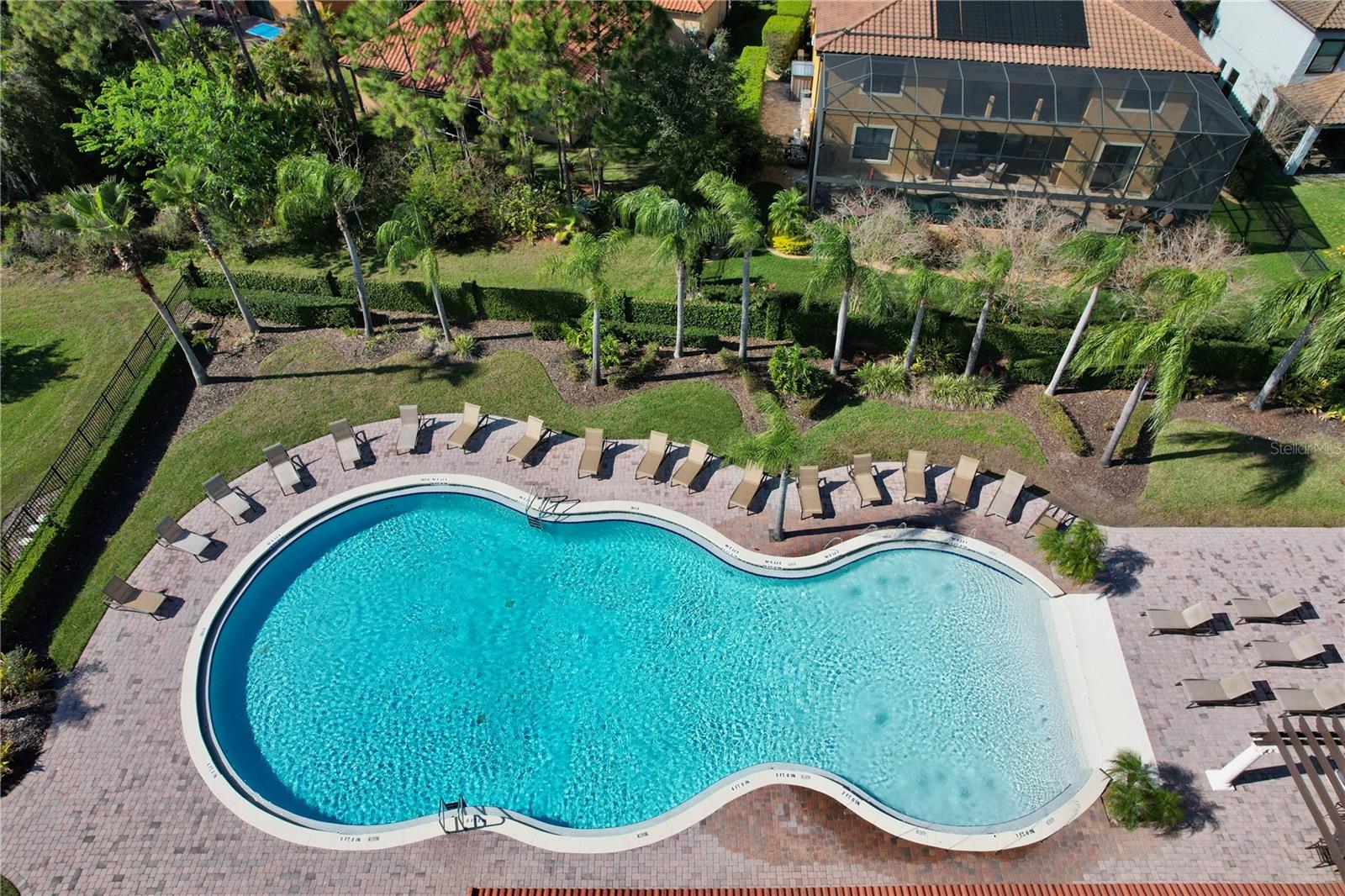 RIVIERA BELLA UN 8B - Residential