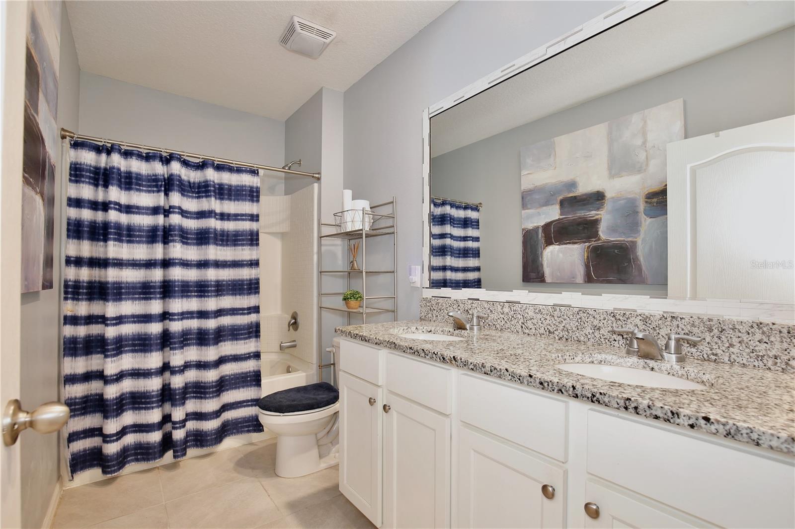 RIVIERA BELLA UN 8B - Residential