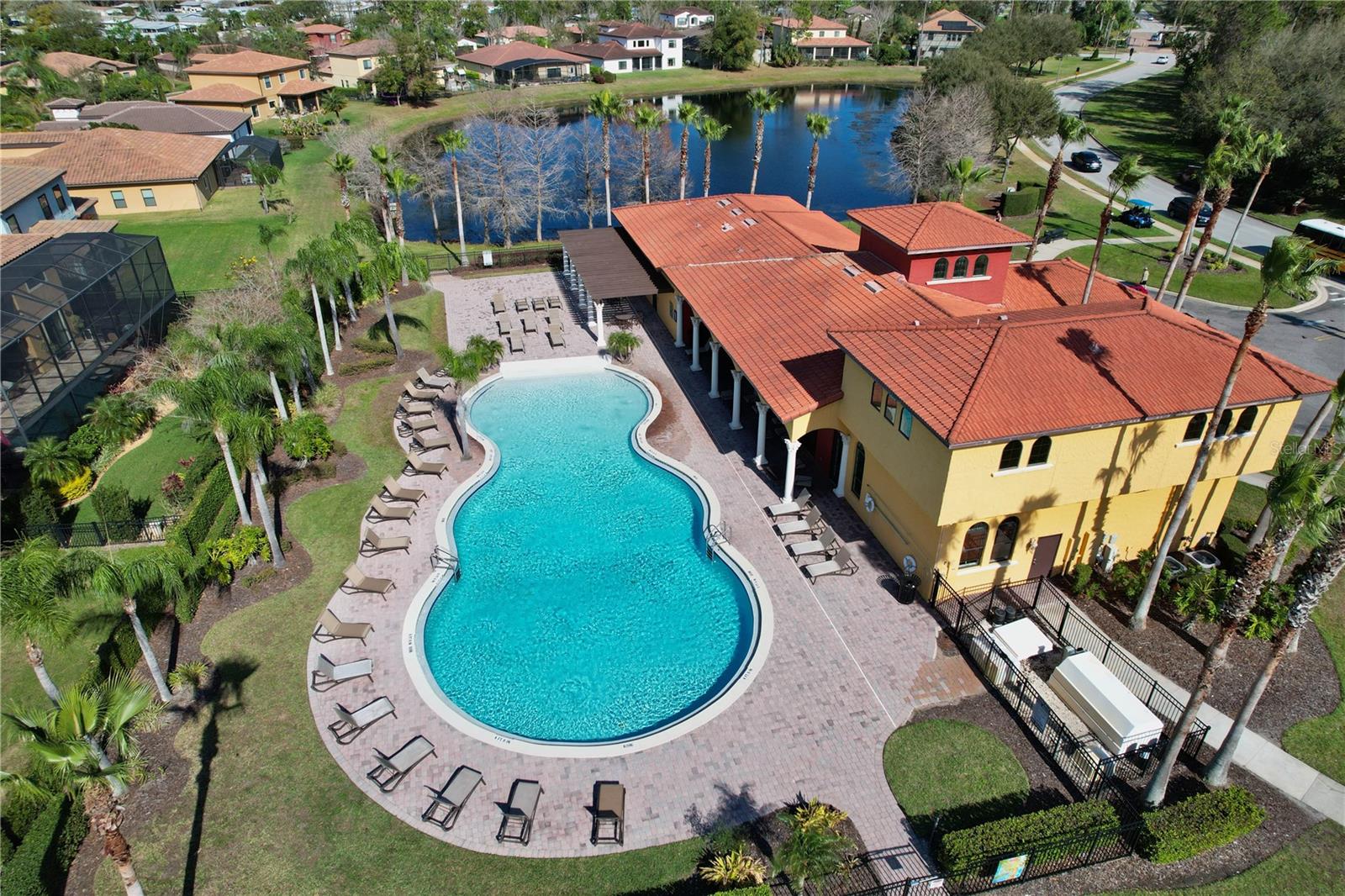 RIVIERA BELLA UN 8B - Residential