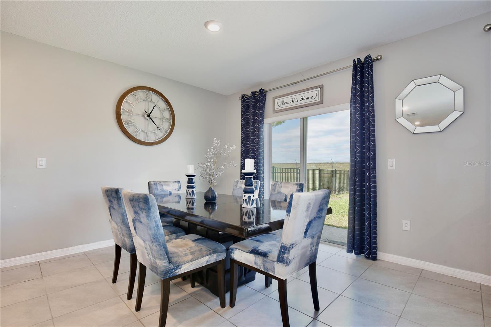 RIVIERA BELLA UN 8B - Residential