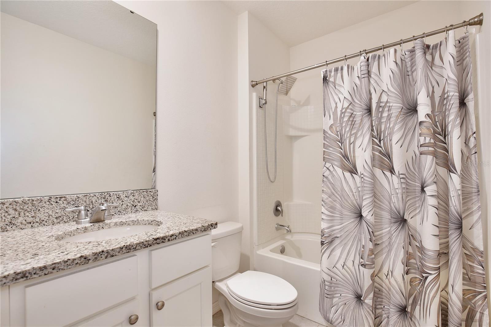 RIVIERA BELLA UN 8B - Residential