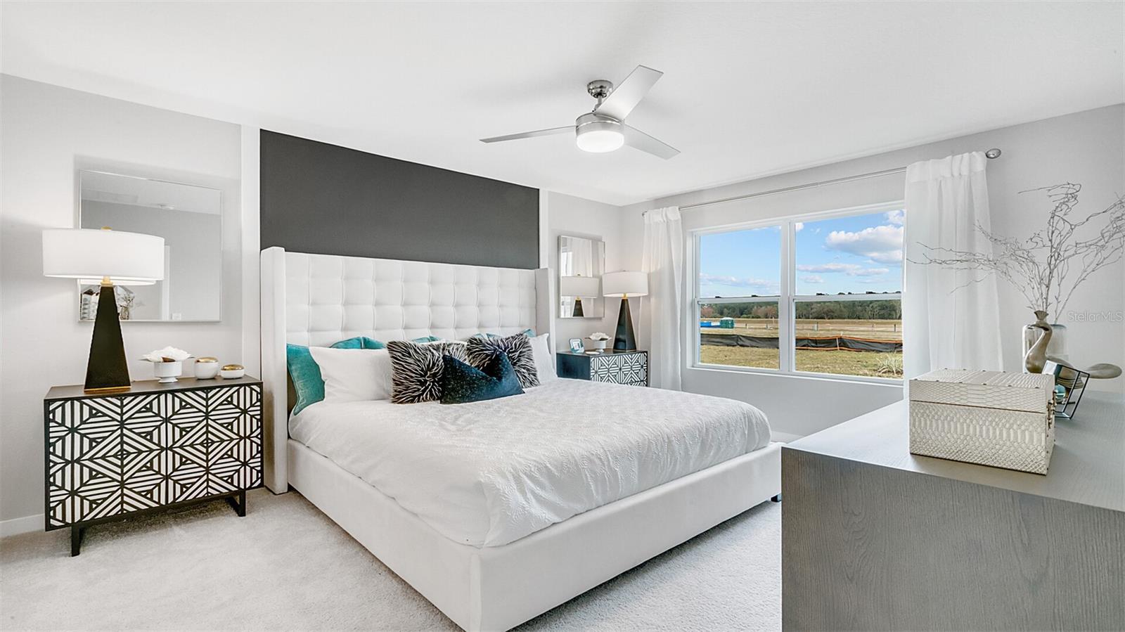 BUENA LAGO - Residential