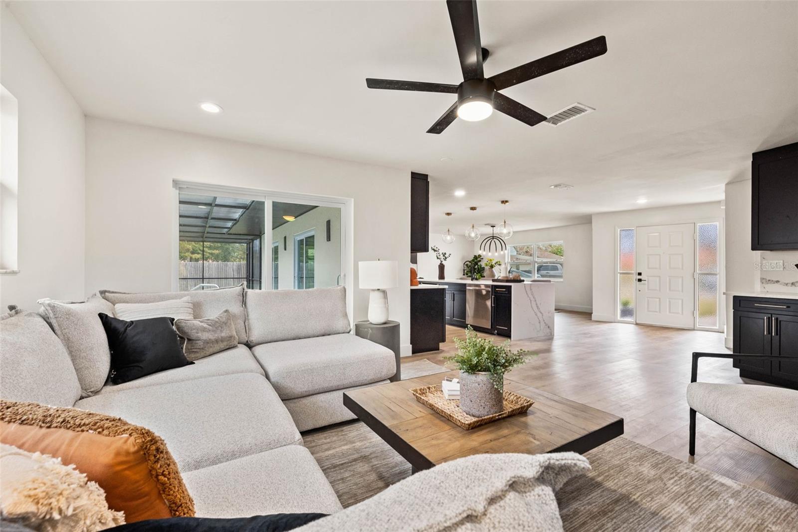 SEMINOLE COUNTRY ESTATES - Residential