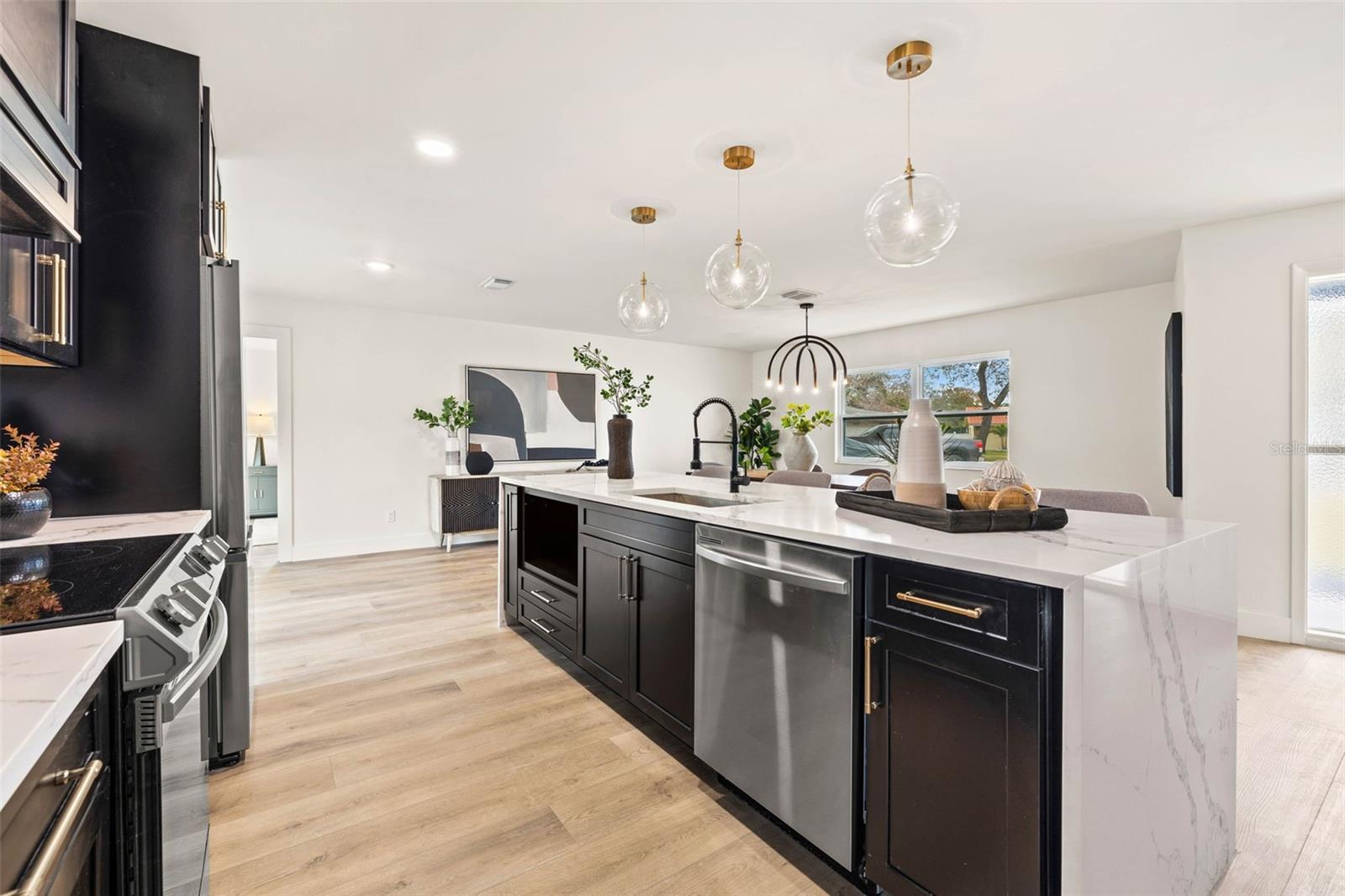 SEMINOLE COUNTRY ESTATES - Residential