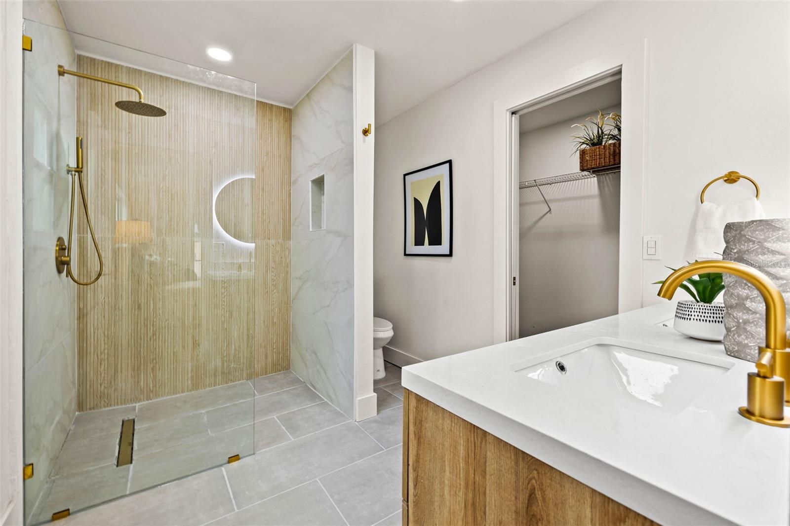 SEMINOLE COUNTRY ESTATES - Residential