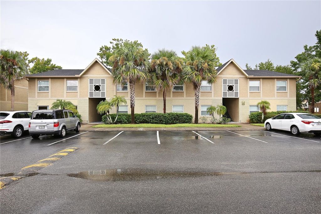 Photo of 9910 Turf Way #1, Orlando, FL 32837 (MLS # O6368548)