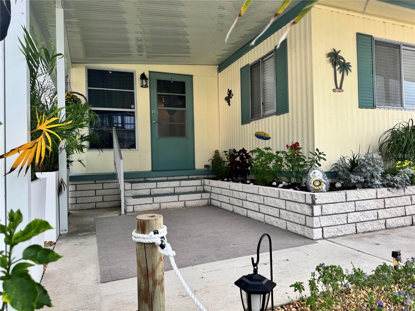 ZEPHYR SHORES - Residential