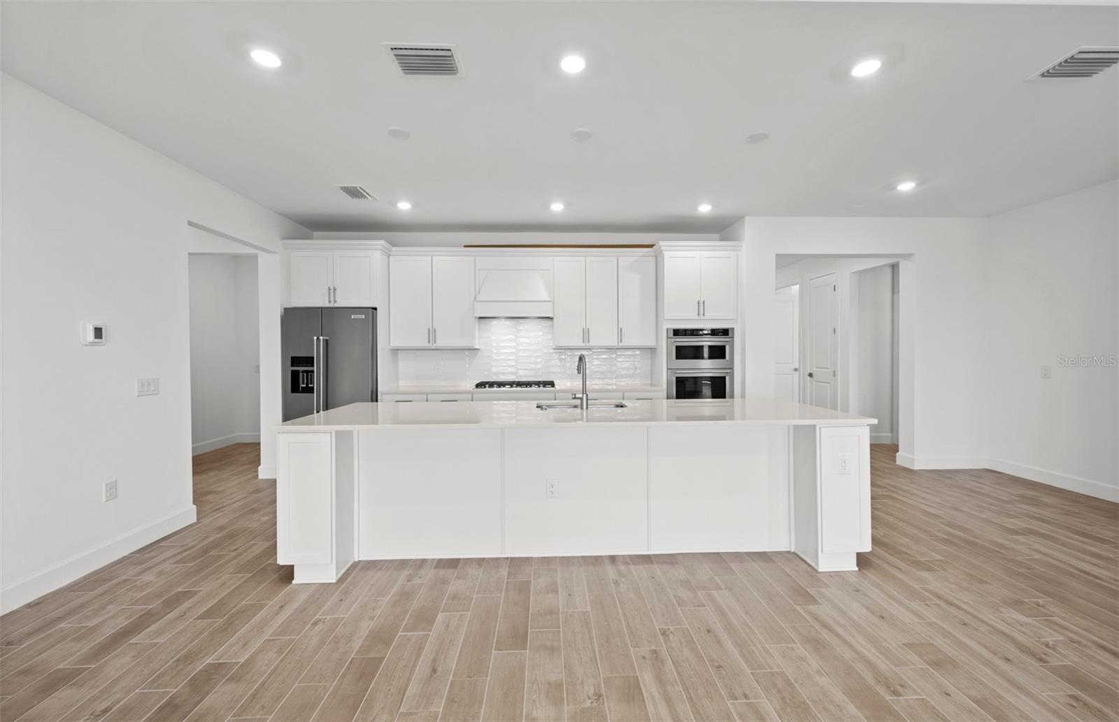 ARBOR OAKS AT THE WOODLANDS - Residential